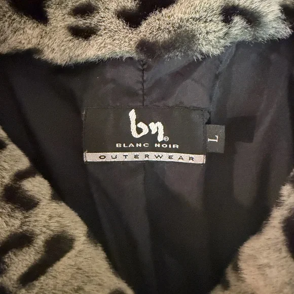 4/$15 Blanc Noir Animal Print Teddy Jacket - Picture 6 of 7